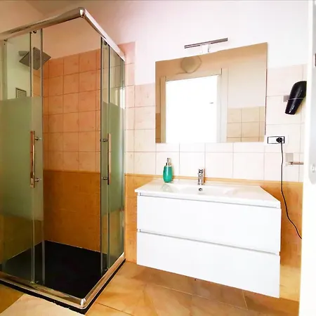 فندق مبيت وإفطار Amariglio اوزيري