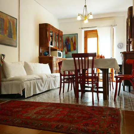 Amariglio Bed & Breakfast *